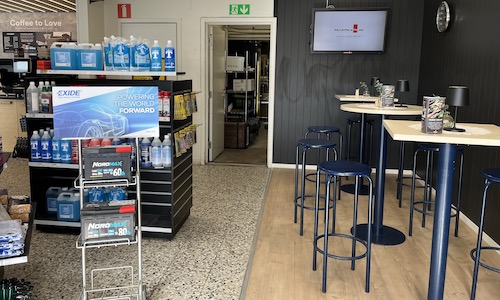 cafe.jpeg