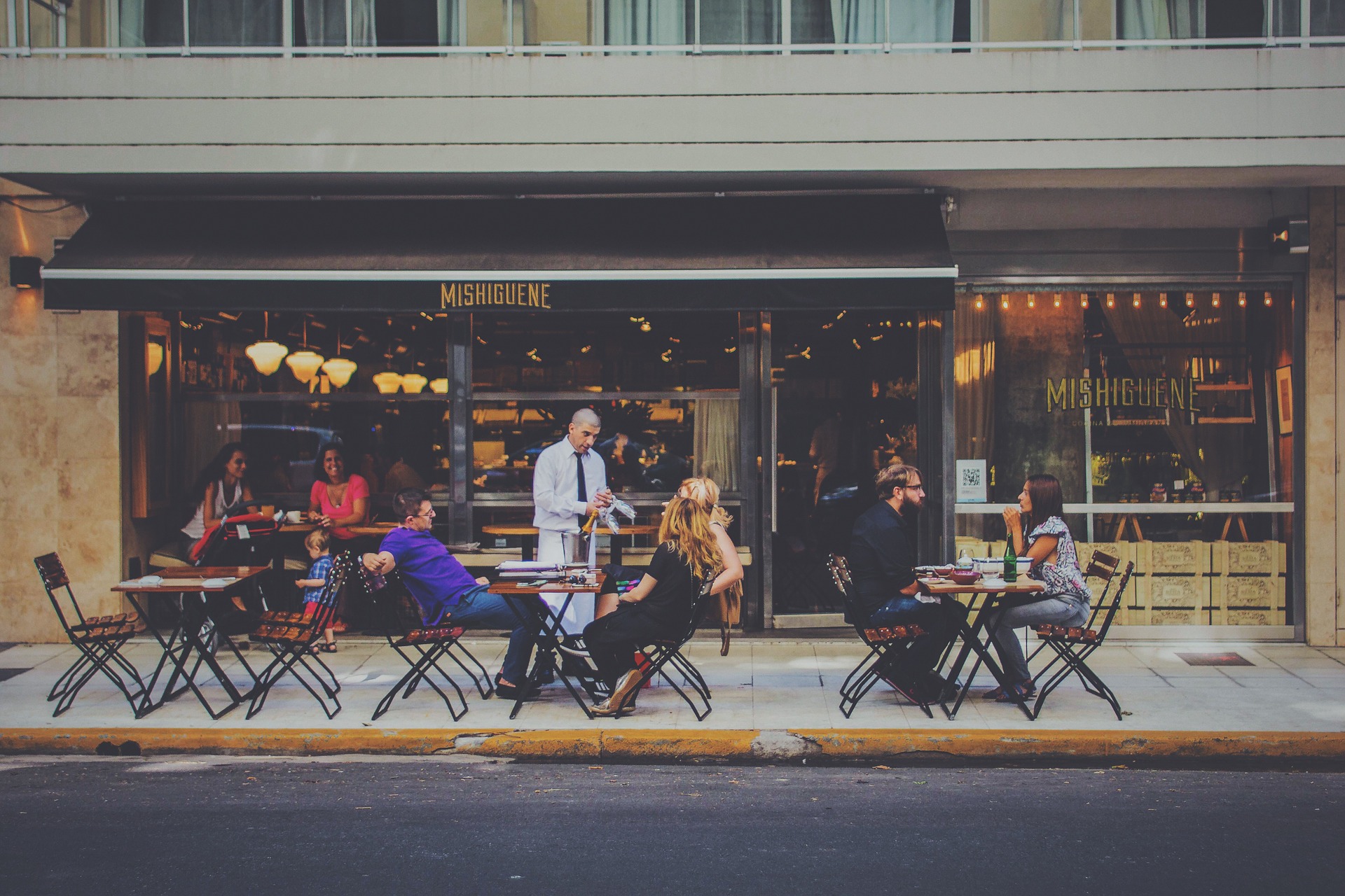 outdoor dining g57a50814e 1920